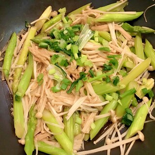 アスパラとエノキの煮浸し細ネギ和え